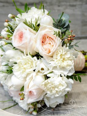 Классический круглый name от Студия декора и флористики Porto Floral 1