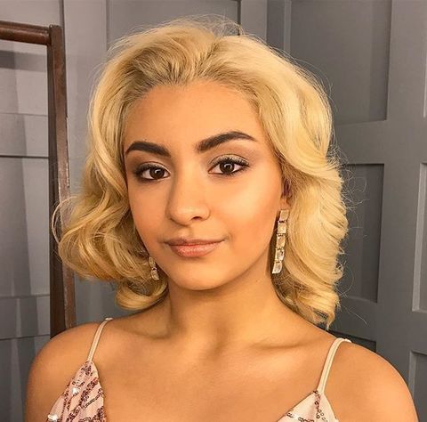 Распущенные, Локоны / Локоны на один бок от Свадебный стилист Yanabeautym 1