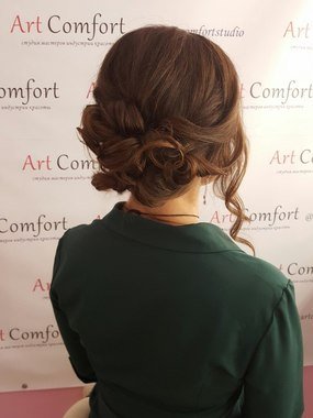 Высокие / Собранные, Локоны / Локоны на один бок, Пучок от Свадебный стилист-визажист Алёна Рей 1