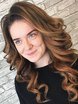 Распущенные, Локоны / Локоны на один бок от Свадебный стилист Кристина Тюпаева 3