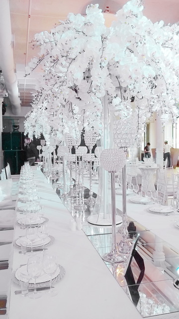 Столы и стулья гостей / Банкет в Классика от Студия декора Gogelia-Decor 1