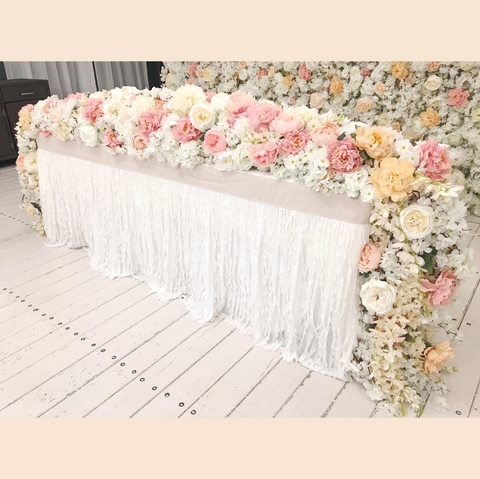Президиум / Стол молодоженов в Классика от Студия декора Gogelia-Decor 1