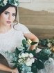 С аксессуарами / Цветами / Фатой, Пучок от Nadya Nezhinka Beauty Studio 1