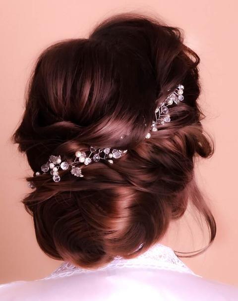 Высокие / Собранные, С аксессуарами / Цветами / Фатой, Пучок от MakeUp and hairstyle by Saney 1