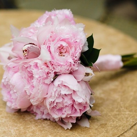 Монобукет из одного вида цветов name от Студия декора Magicweddings 1