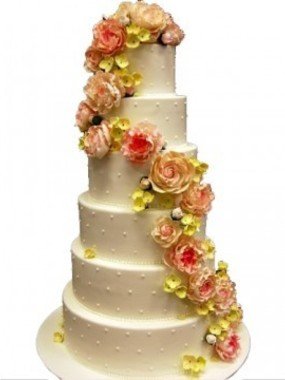 Мастика Многоярусный 1 от Кондитерская Boutique cakes