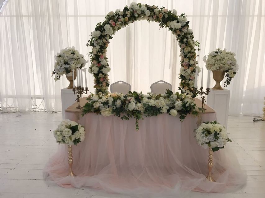 Задник за молодоженами в Шебби шик от Свадебное агентство WeddingQueenLove 1