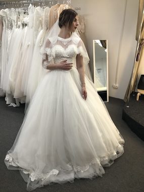 Свадебное платье Нинэль. Силуэт Пышное. Цвет Белый / Молочный. Вид 1