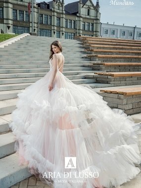 Свадебное платье Миндаль. Силуэт Пышное. Цвет Белый / Молочный, Персик / Оранжевый. Вид 2