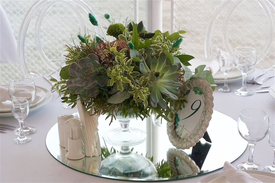 Столы и стулья гостей / Банкет в Рустик от Студия декора и флористики Secret Garden Decor 1