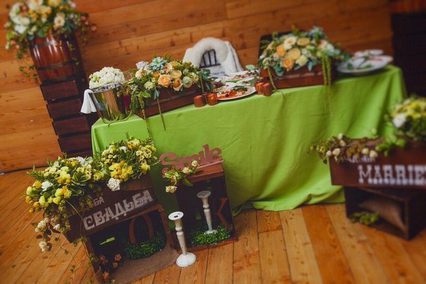 Президиум / Стол молодоженов в Рустик, Эко от Студия декора и флористики Secret Garden Decor 1