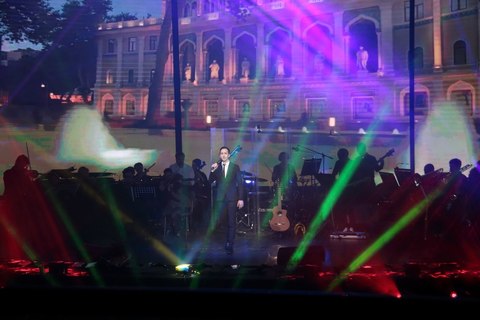 Эмиль Кадыров на свадьбу 1