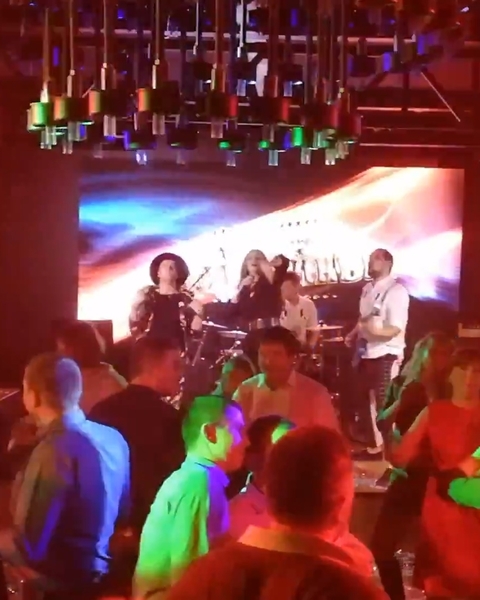 Кавер-группа Нестройные на свадьбу 1