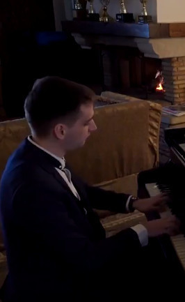 Андрей Акишкин на свадьбу 1