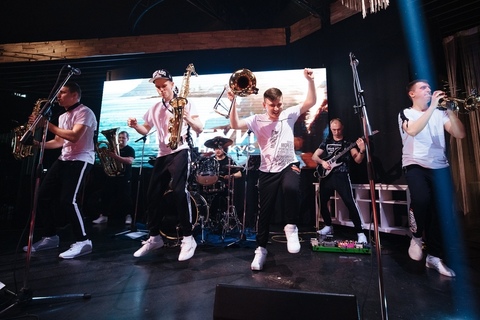 САЛЮТ BRASS BAND на свадьбу 1