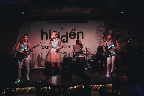 NeOn GirlsBand на свадьбу 1