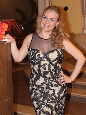 Светлана Белякова на свадьбу 1
