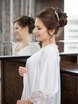 С аксессуарами / Цветами / Фатой, В греческом стиле, Распущенные, Пучок, Коса / Коса-пучок, Локоны / Локоны на один бок от Свадебный стилист Елена Глаголева 5