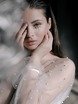 С аксессуарами / Цветами / Фатой, Распущенные, Волны от Свадебный стилист и визажист Ольга Фирсова 4