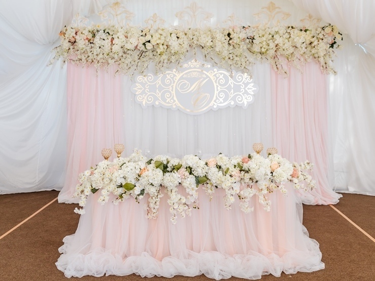 Президиум / Стол молодоженов в Шебби шик от MWedding 1