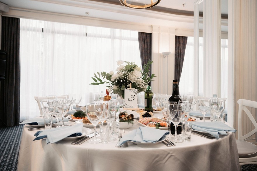 Банкетный зал / Ресторан Hotel Seligerskaya в Москве 1