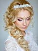 С аксессуарами / Цветами / Фатой, В греческом стиле от Салон красоты iconBRIDE 1