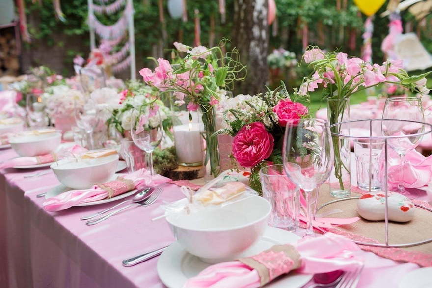 Классика в Коттедж от Студия декора и флористики Der Garten 1