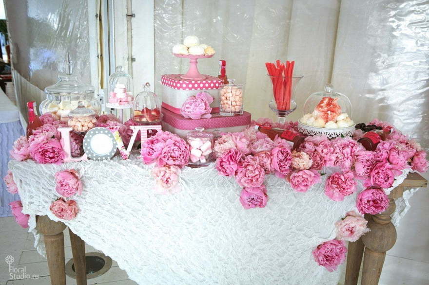 Сладкий / Фуршетный стол в Шебби шик от Студия флористики и декора Floral Studio 1
