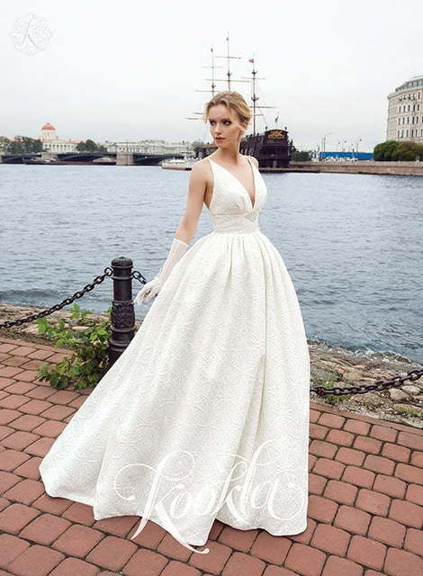 Свадебное платье Vanda. Силуэт Пышное, А-силуэт. Цвет Айвори / Капучино, Белый / Молочный. Вид 1