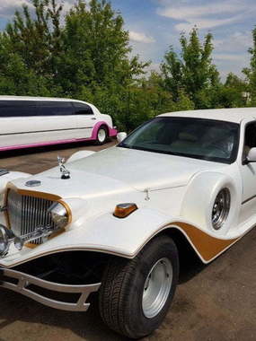Лимузин Экскалибур фантом Айвери до 12 чел., 2015 г. от Limo City 1