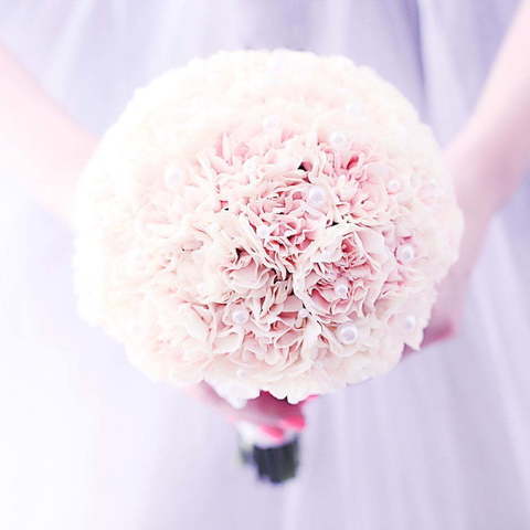 Монобукет из одного вида цветов, Классический круглый name от Студия флористики The flowers 1